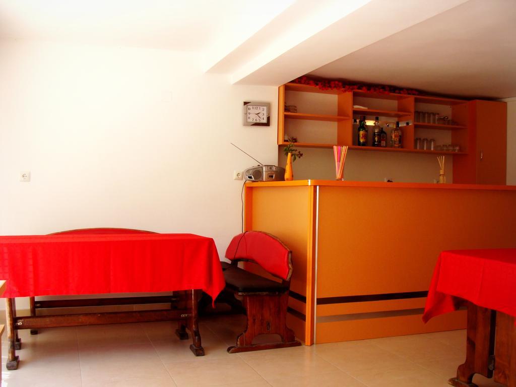 Veda Guest House Πομόριε Εξωτερικό φωτογραφία