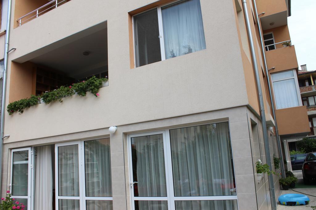 Veda Guest House Πομόριε Εξωτερικό φωτογραφία