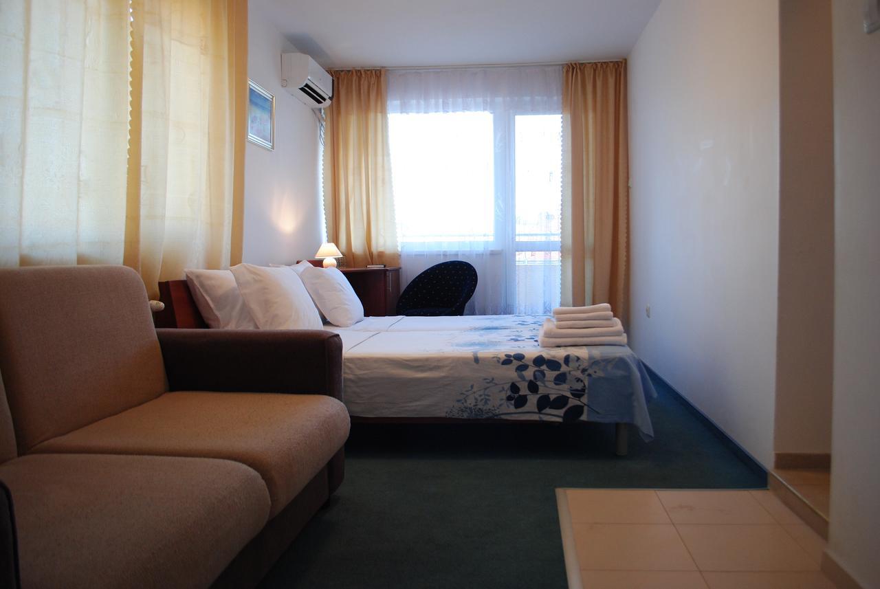 Veda Guest House Πομόριε Εξωτερικό φωτογραφία