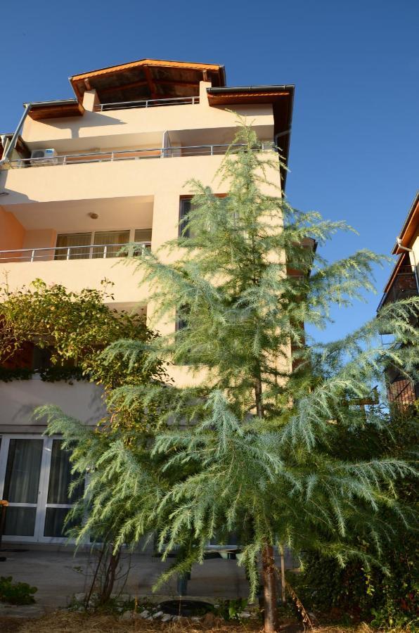Veda Guest House Πομόριε Εξωτερικό φωτογραφία